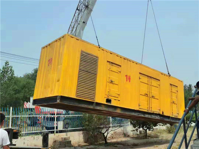 右江300KW柴油发电机组油耗是多少？