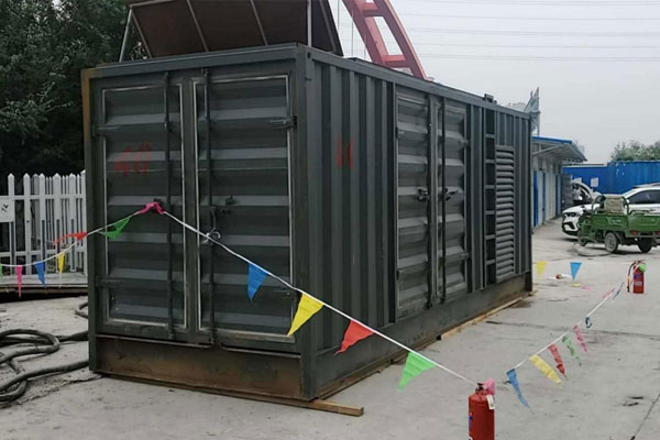 右江发电机租赁空气滤清器多久更换一次？